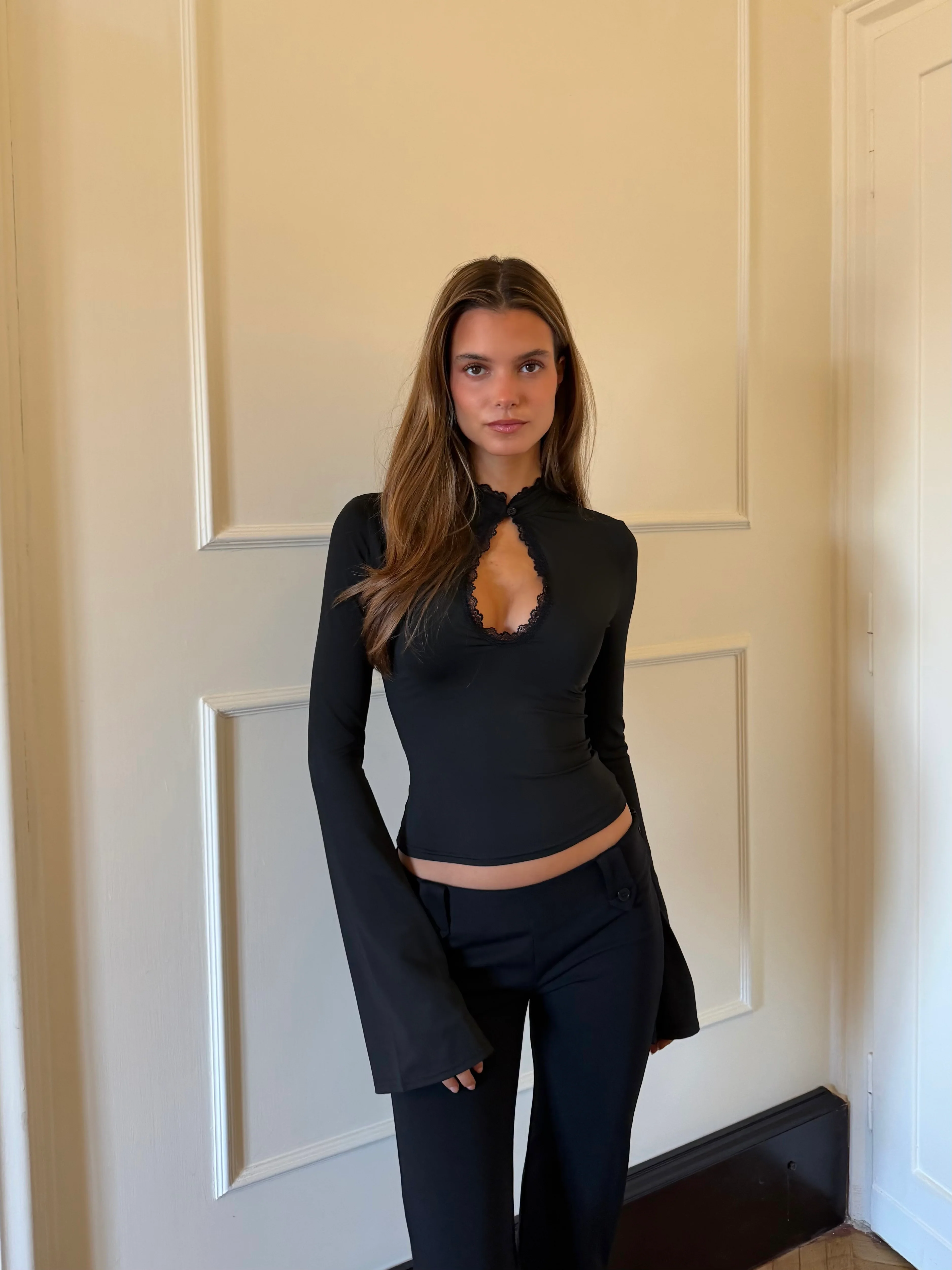Baia Lace Long Sleeve Top - Schwarz - Image 2