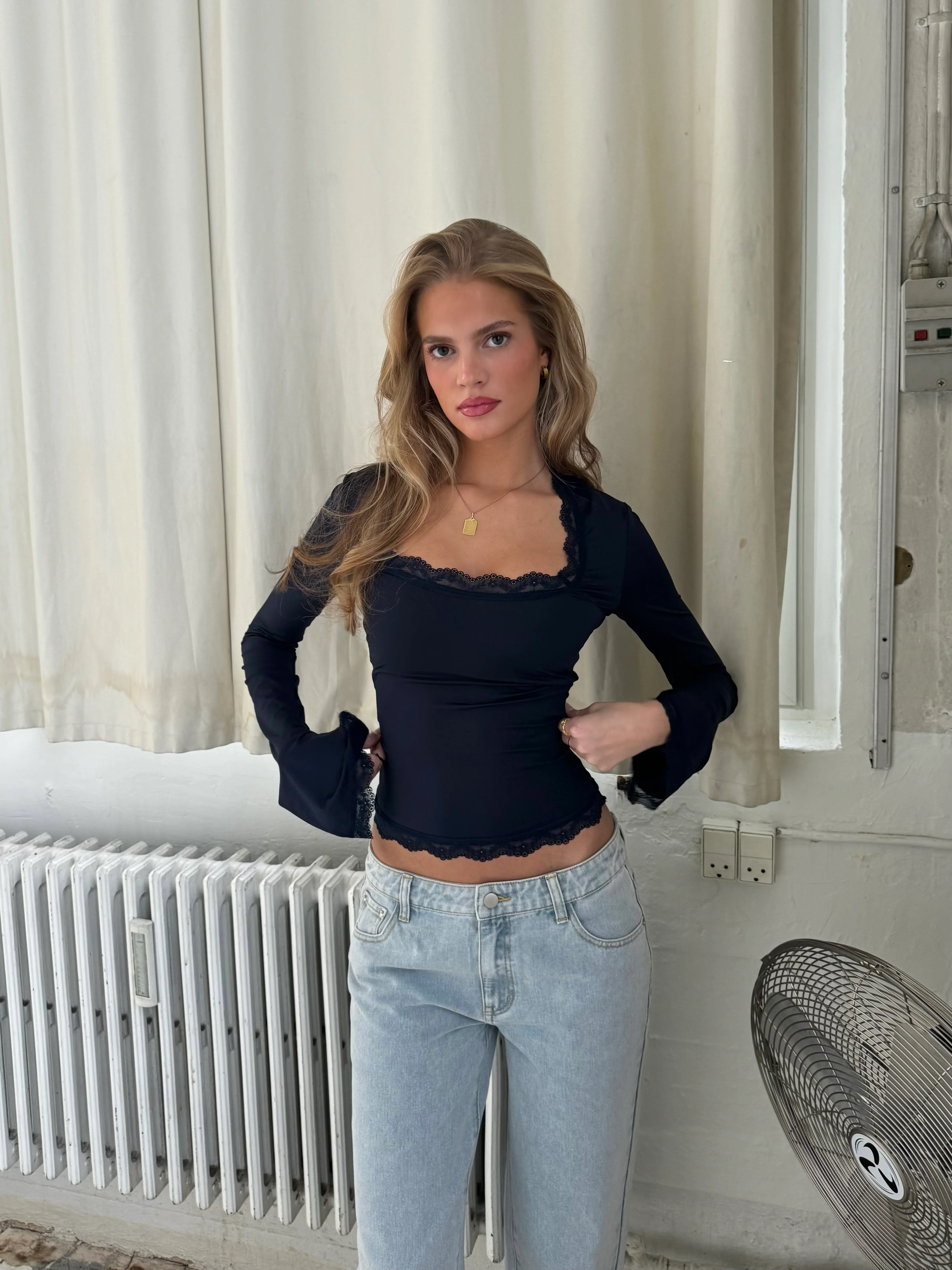 Blair Basic Lace Top - Dunkelblau