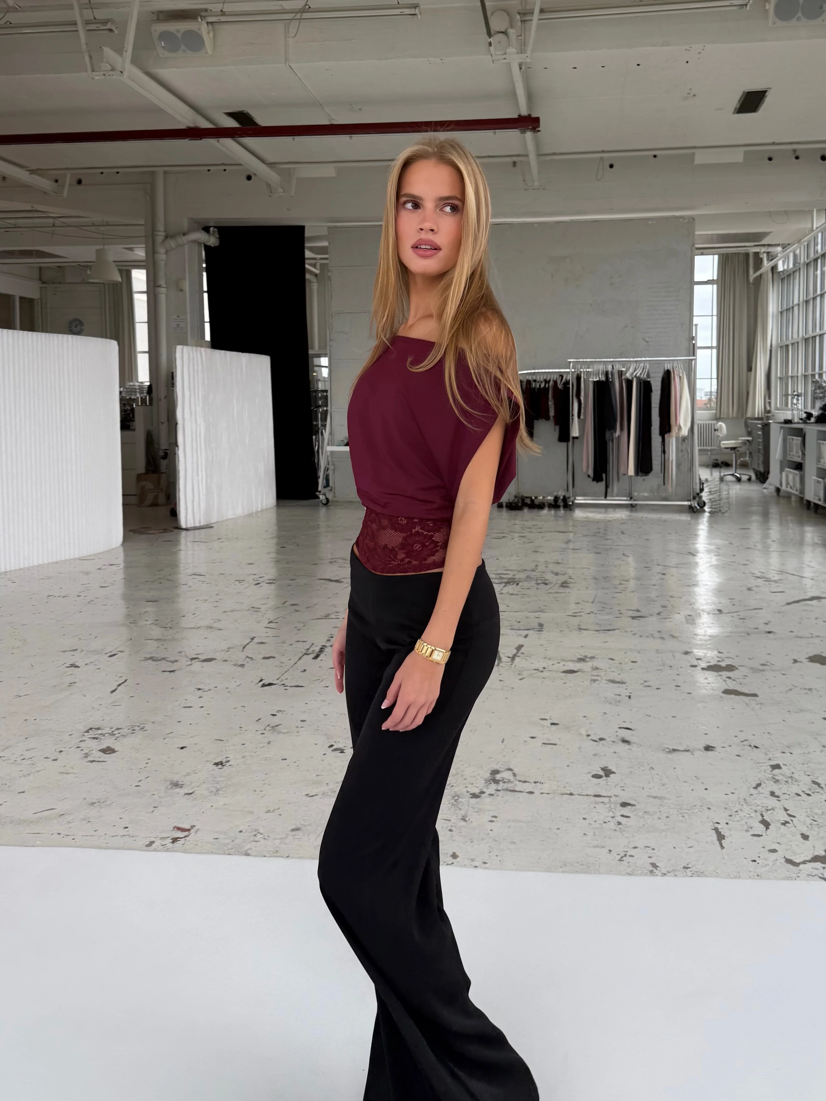 Hera basic lace top - Bordeaux  - Image 3