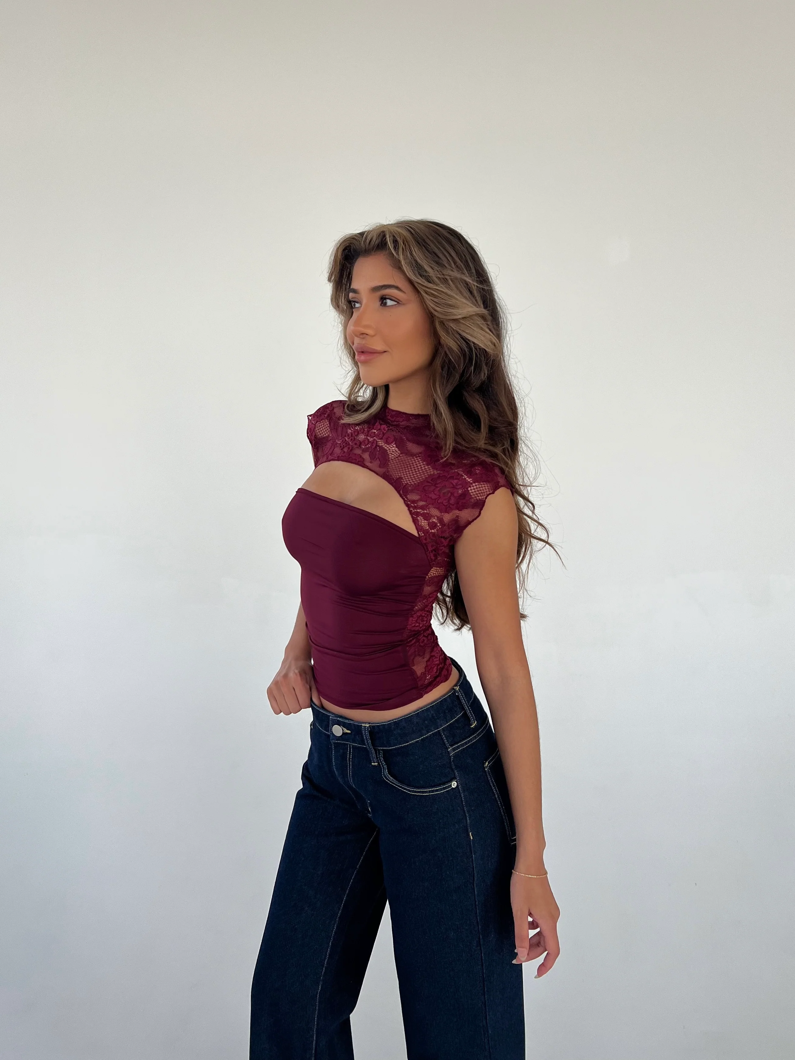 Lara Lace Top - Bordeaux