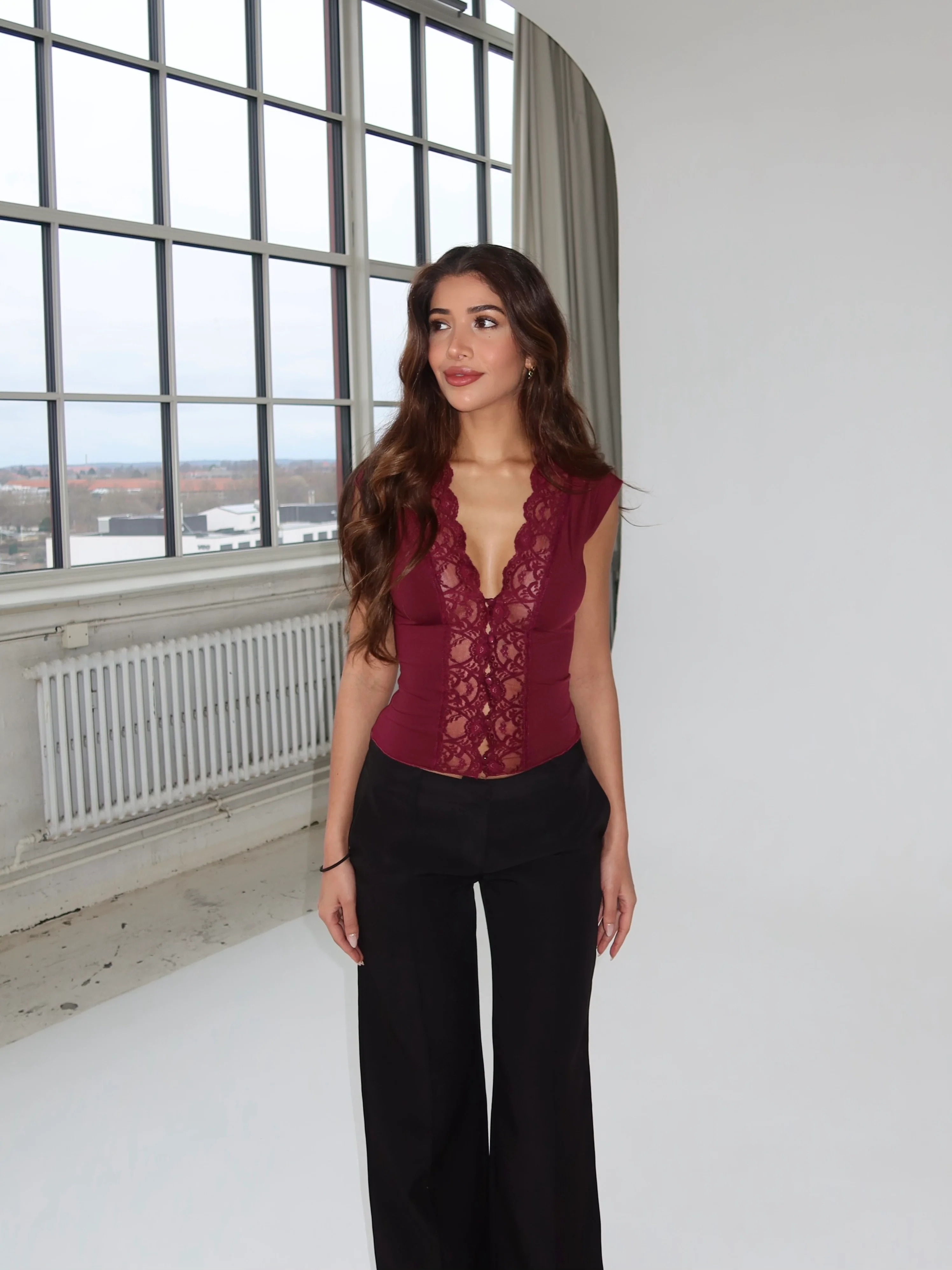 Pretty Luna Basic Top - Schwarz