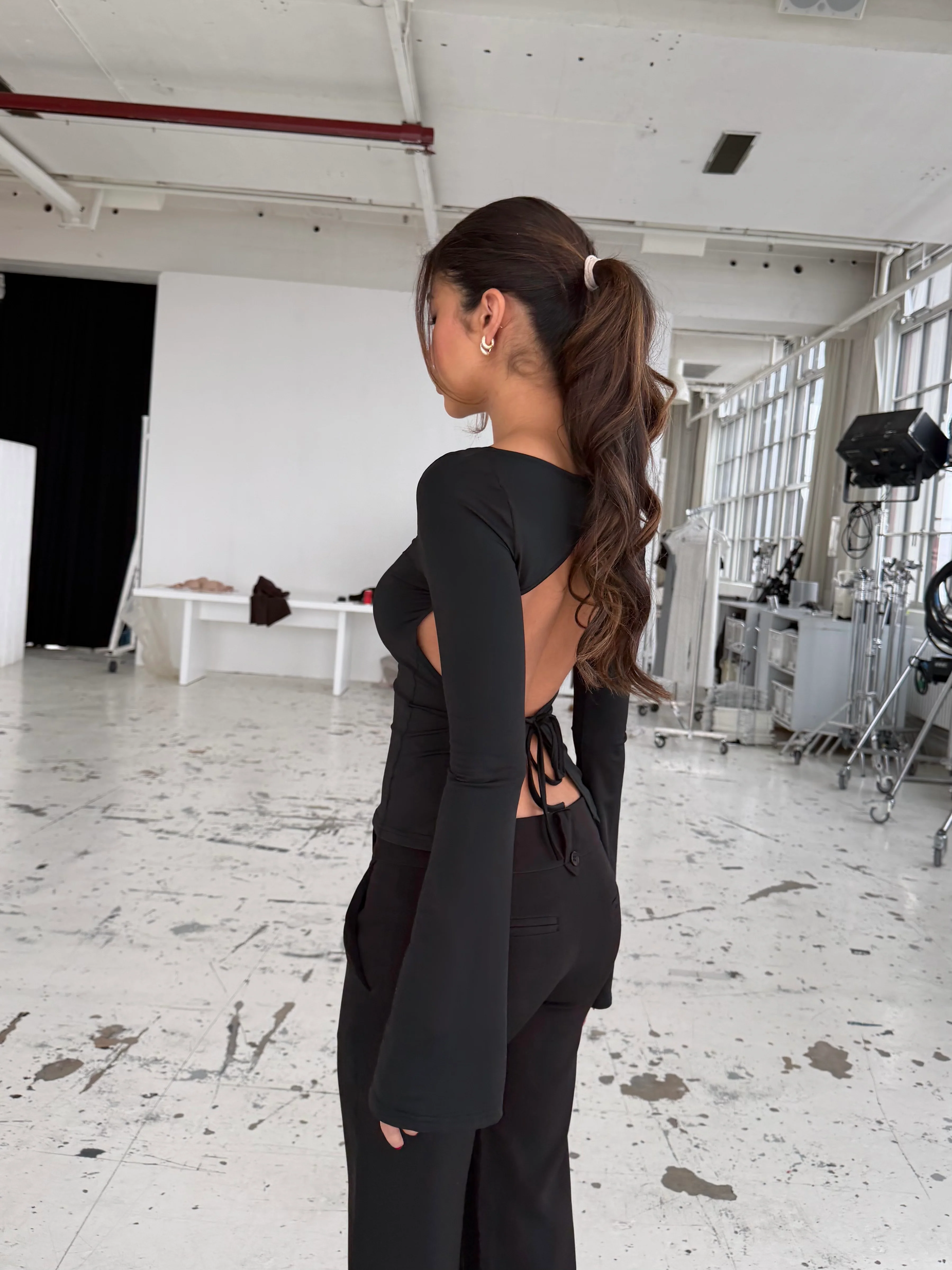 Rhea Long Sleeve Top - Schwarz - Image 3