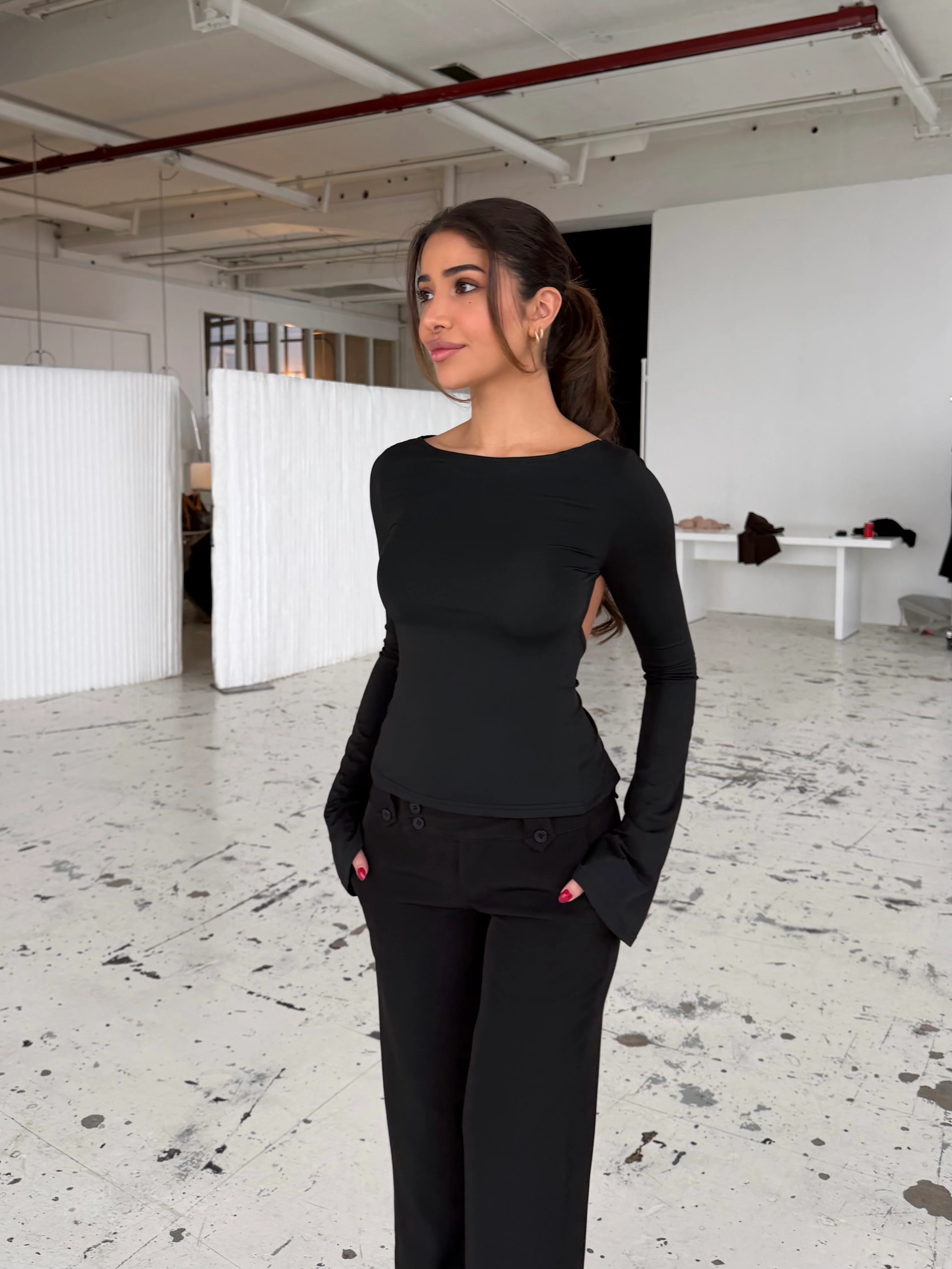 Rhea Long Sleeve Top - Schwarz - Image 5