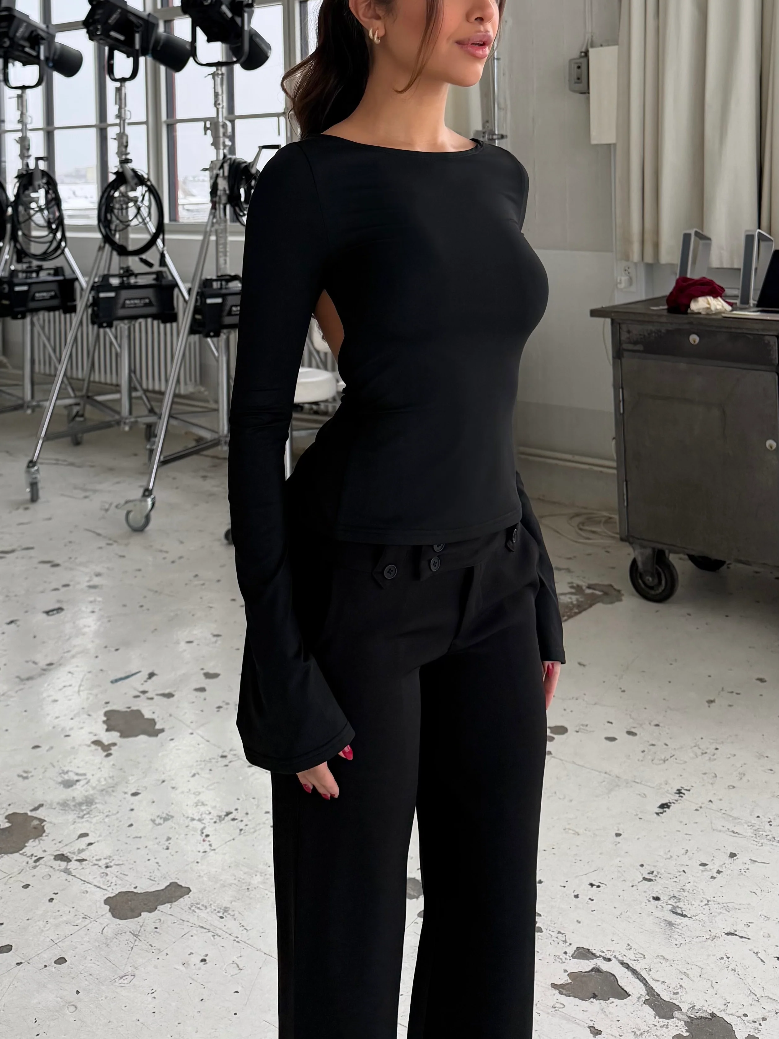 Rhea Long Sleeve Top - Schwarz - Image 6
